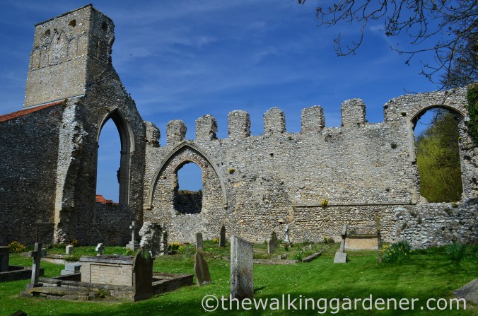 Weybourne Priory (1)